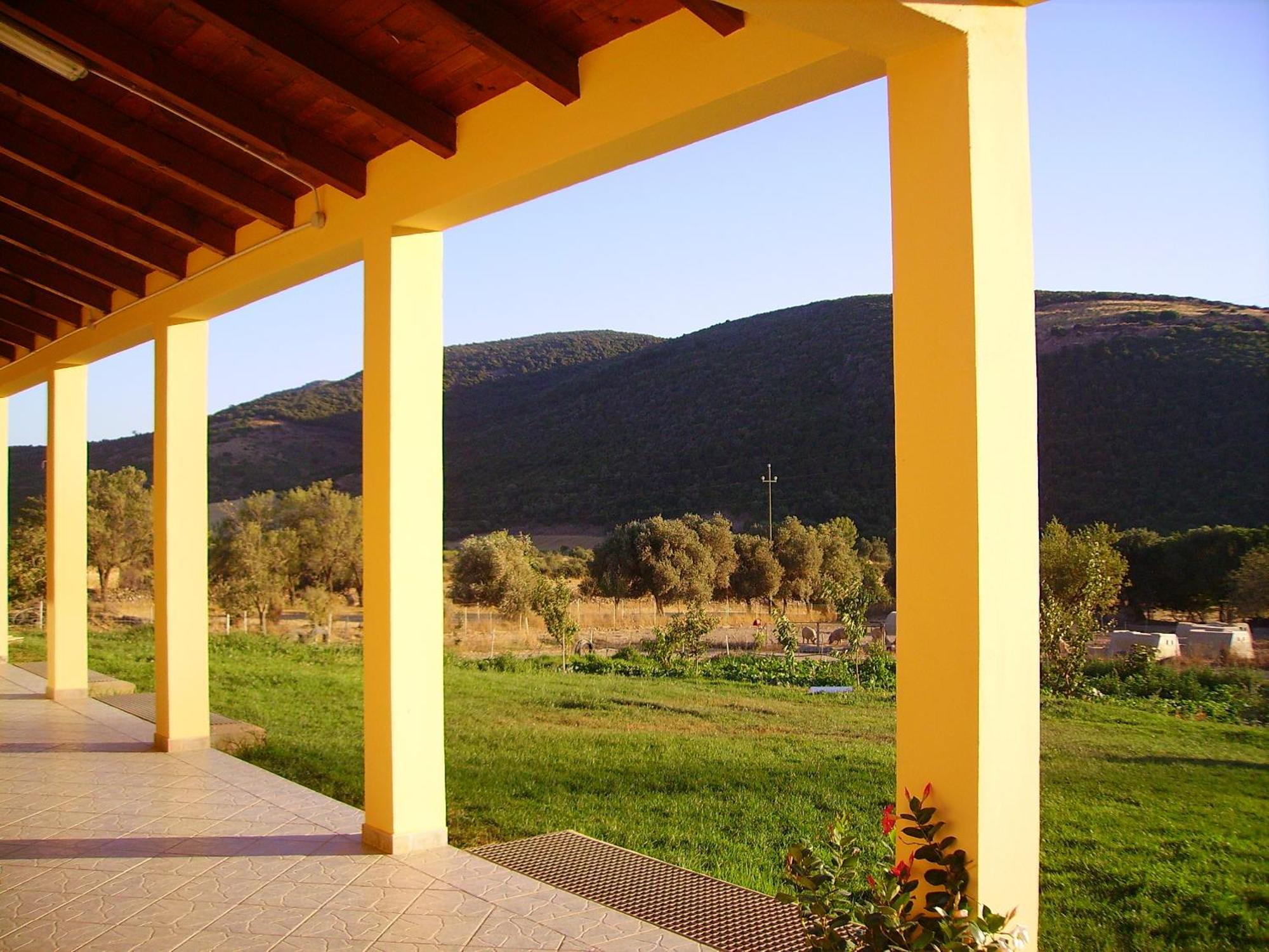 Agriturismo La Grotta Del Tesoro Santadi Bagian luar foto